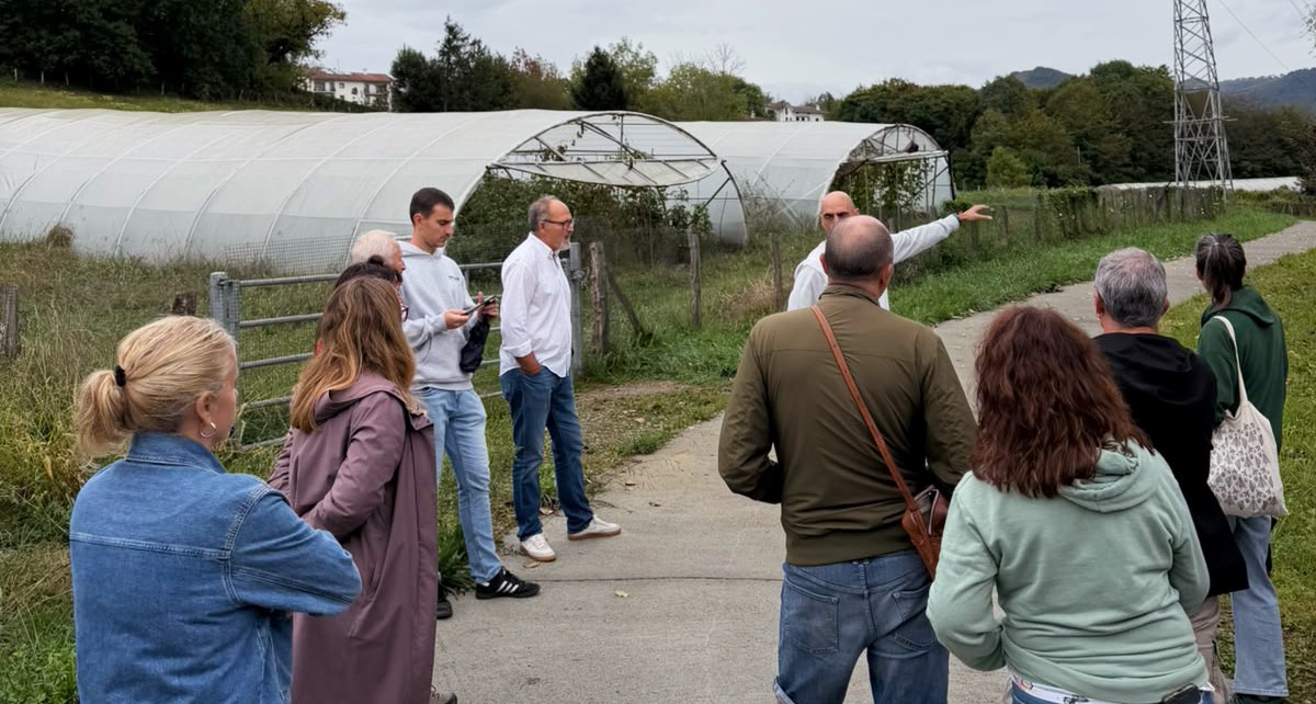 Espainiar estatuko hainbat ordezkari izan dira Oiartzunen lehen sektoreko praktika onak ezagutzen
